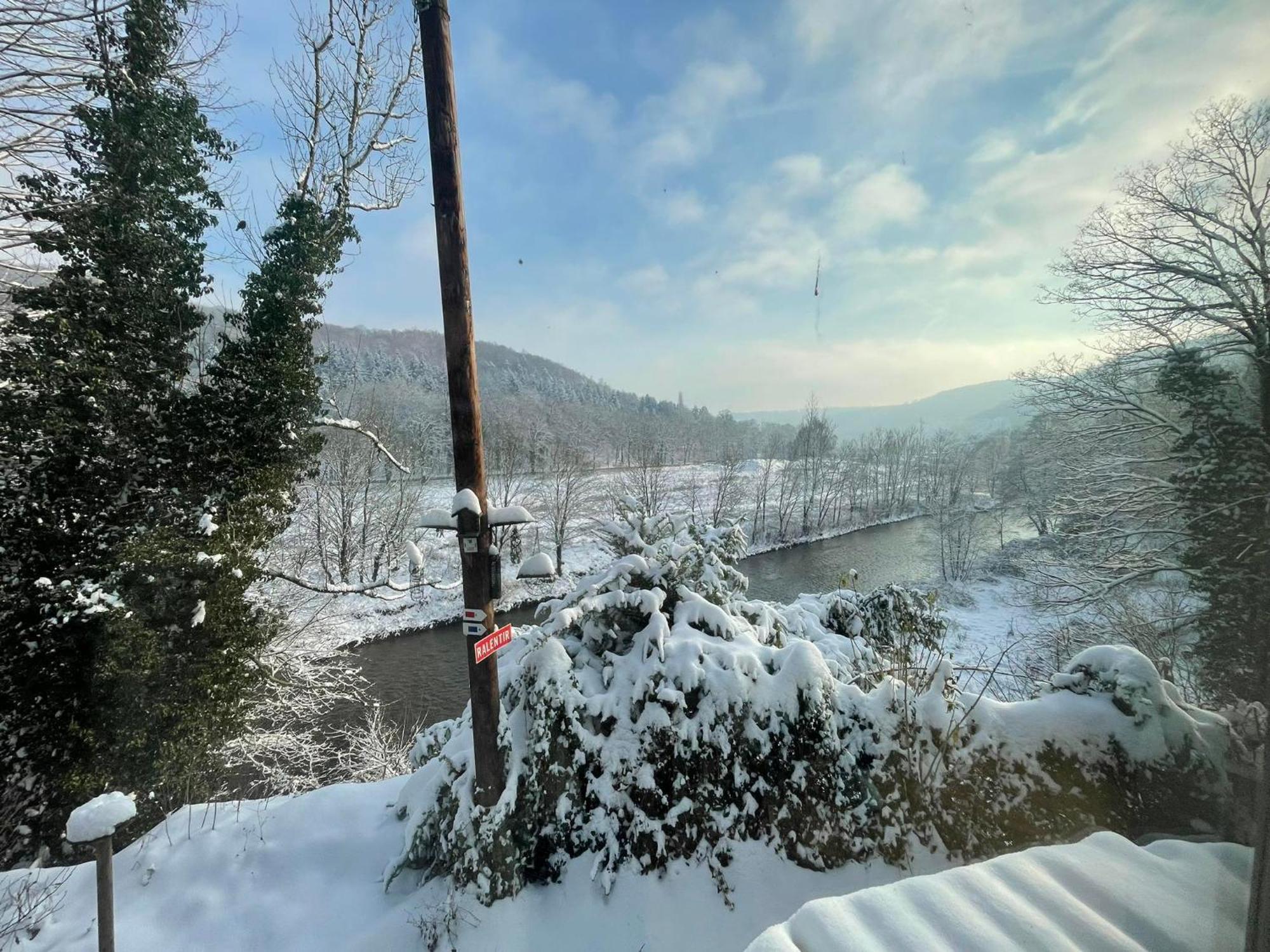 Cote Cour, Cote Source Chambre D'Hotes ชอดฟองเตน ภายนอก รูปภาพ